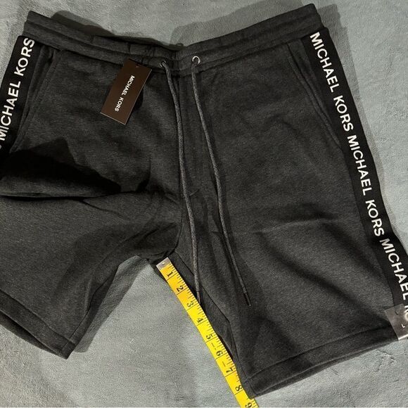 MICHAEL KORS MENS Logo tape SHORTS L - Picture 6 of 16